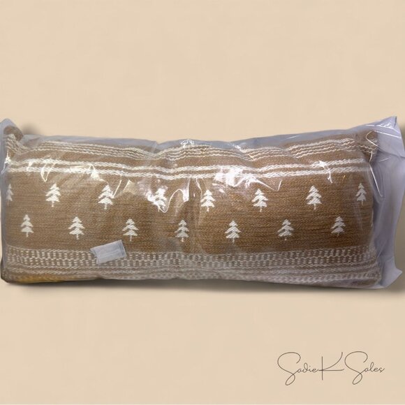 Lumbar Woven Tree Pillow Camel – Threshold Studio McGee, Target Christmas 2023 - Picture 5 of 6